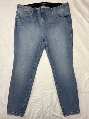 Torrid Plus Bombshell Light Blue Skinny Jeans